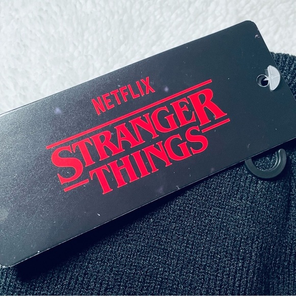NWT Stranger Things x Netflix Hellfire Club Beanie – Unisex Adult, Black - Picture 5 of 7